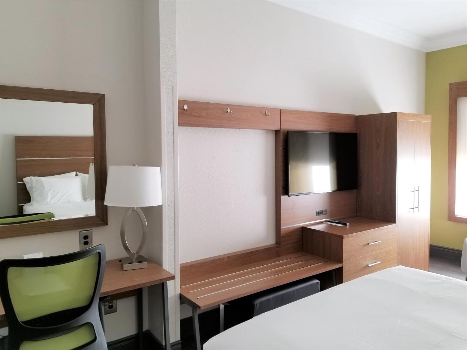 Holiday Inn Express Columbia