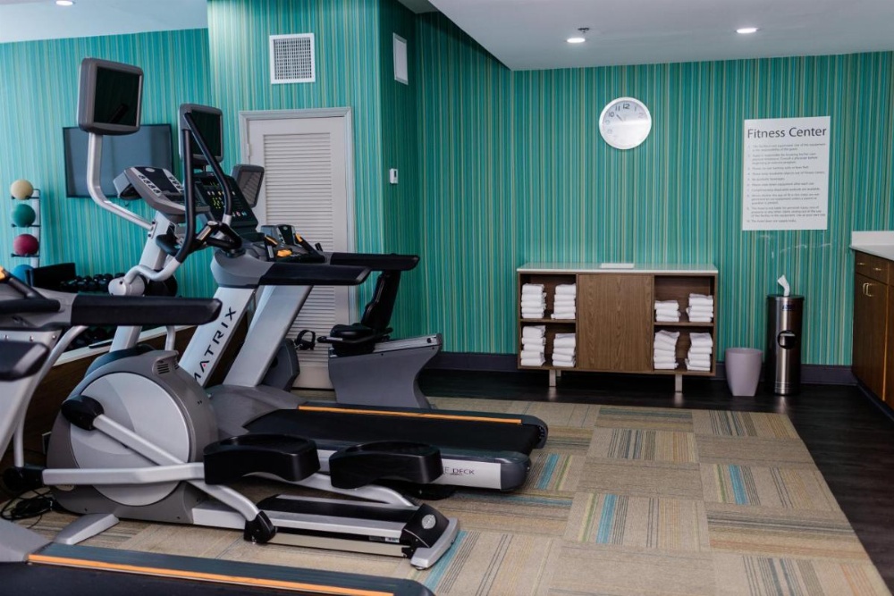 Holiday Inn Express Columbia Image 11