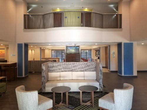 Holiday Inn Express Columbia image 19
