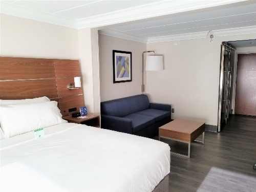 Holiday Inn Express Columbia image 2