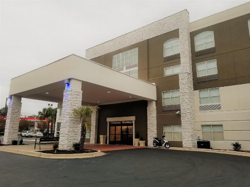 Holiday Inn Express Columbia image 20