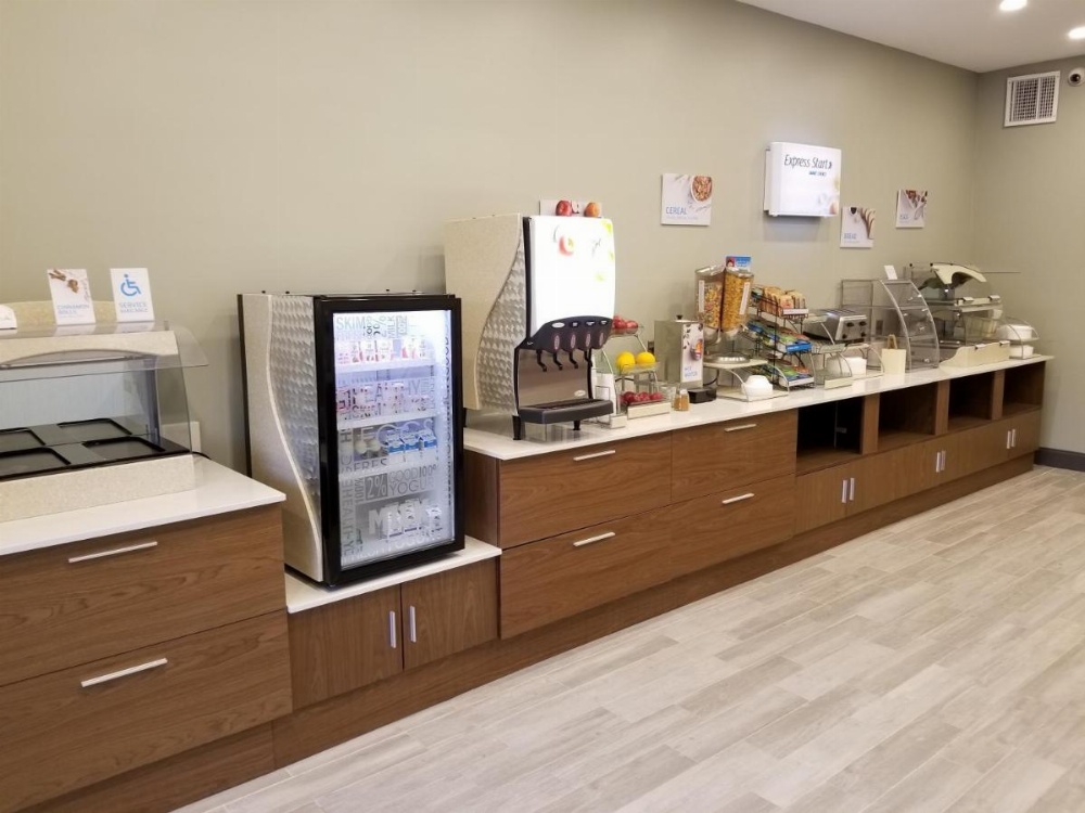 Holiday Inn Express Columbia Image 21